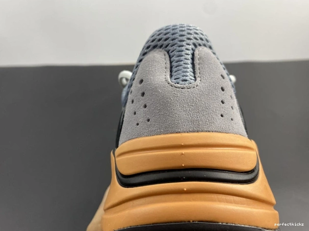 700 Boost Sun Adidas Yeezy V2 GW0296 0801